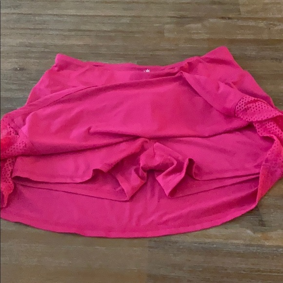 Stretchy Golf skirt - Picture 2 of 3